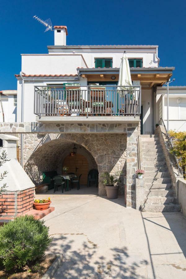 Holiday Home Punat Exterior foto